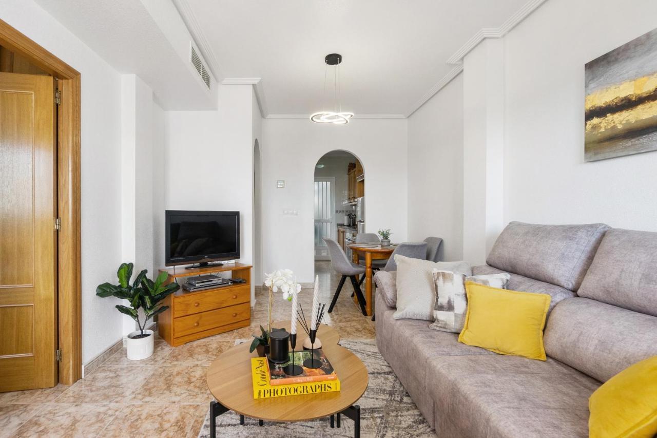 Cb Living - Homely Apartment Cinuelica, Punta Prima Dehesa de Campoamor  Zewnętrze zdjęcie