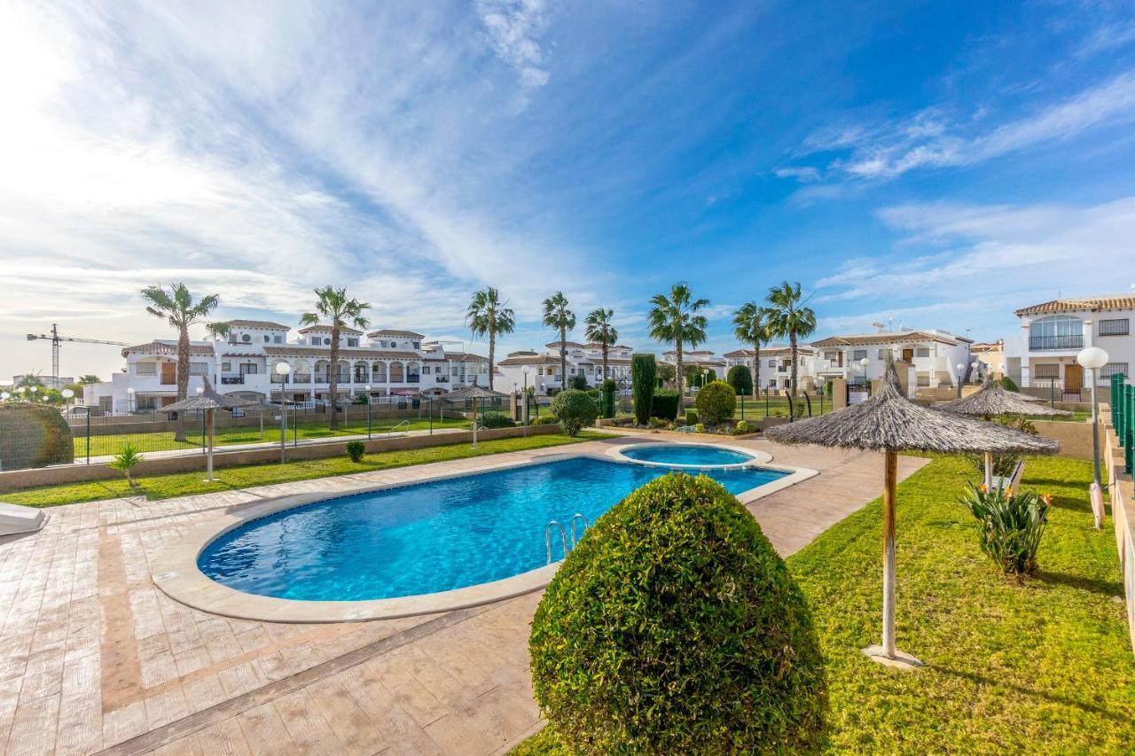 Cb Living - Homely Apartment Cinuelica, Punta Prima Dehesa de Campoamor  Zewnętrze zdjęcie
